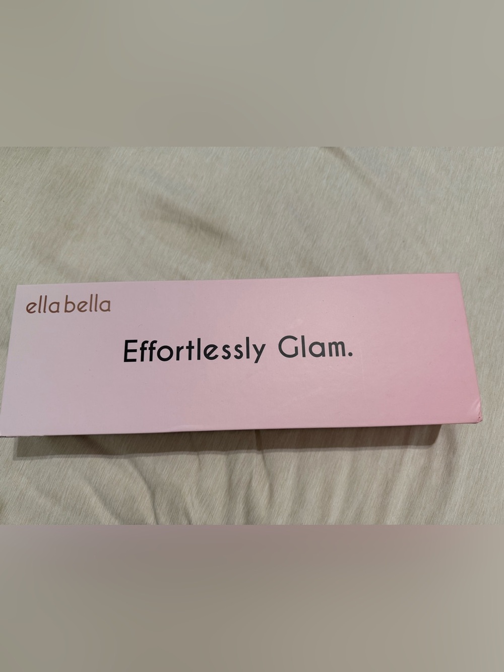 Ella Bella Titanium Flat Iron- Digital display - Picture 2 of 3